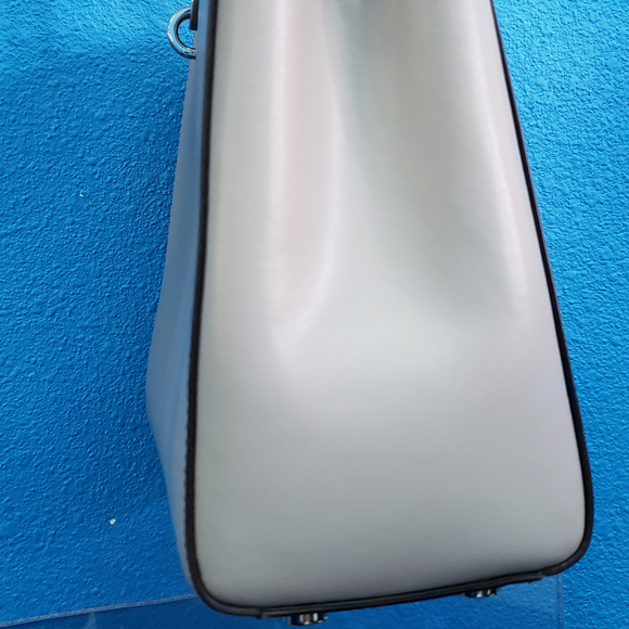 NEW TAGS Michael Kors Jet Set Tote Handbag Leather - Picture 5 of 8